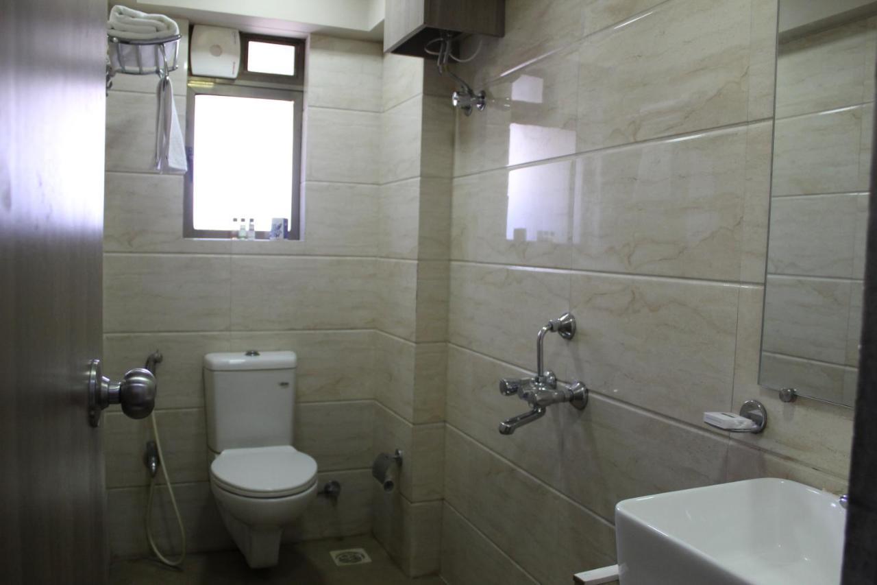 Maxxvalue - Service Apartment Marol Bombay Exterior foto