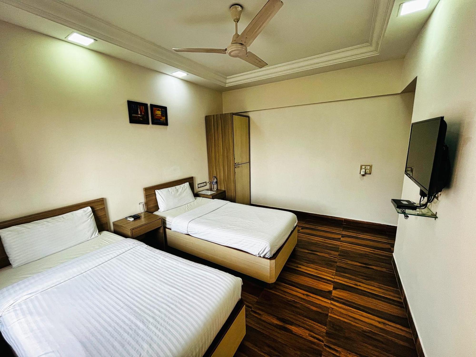 Maxxvalue - Service Apartment Marol Bombay Exterior foto